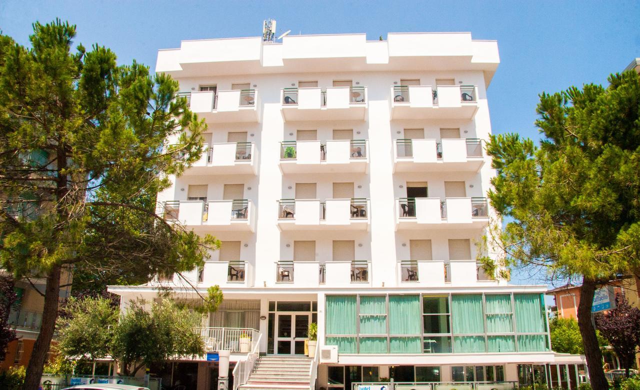 Hotel Raffaello 3*